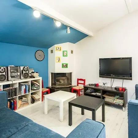 Delightful And Sunny Studio Apartament Saloniki